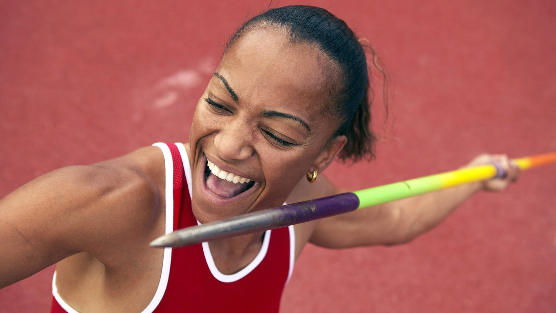 足球赛场焦点！瑞士队对阵荷兰队，年轻新星表现惊艳，未来可期